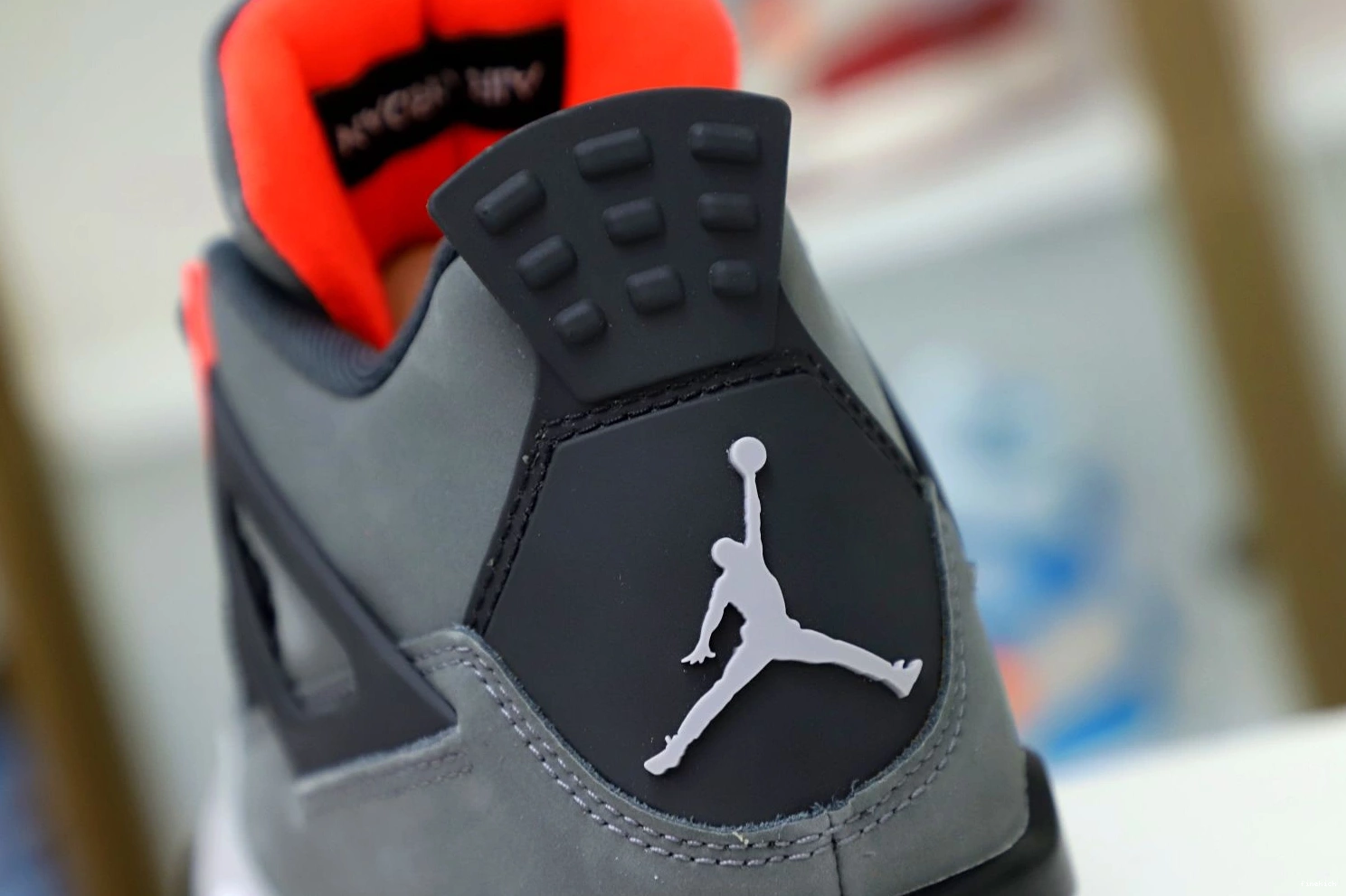 JORDAN INFRARED 4 AIR 0102